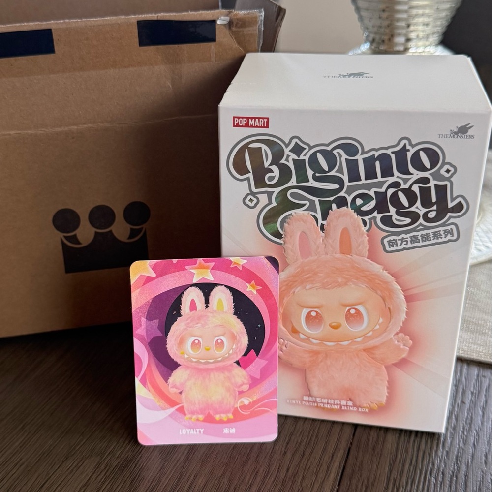 GUARANTEED Authentic NEW UNOPENED BOX POP MART LABUBU Big Into Energy - LOYALTY